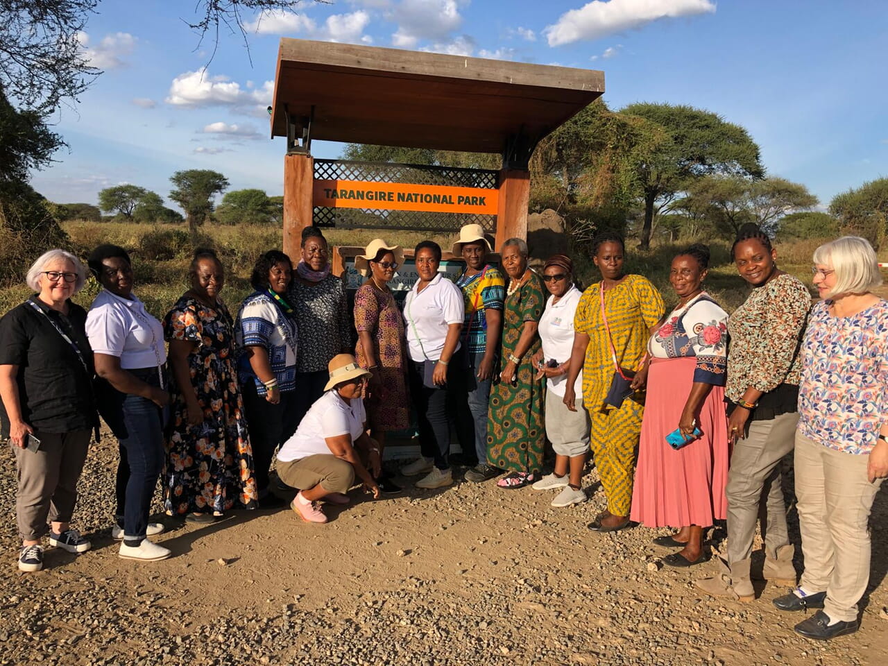 Besuch des Natinalparks in der Nähe von Arusha mit den KILWAG-Frauen